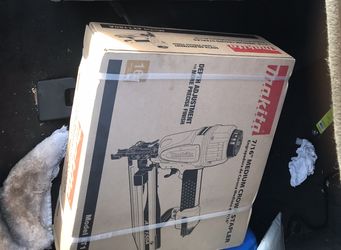 Medium crown stapler