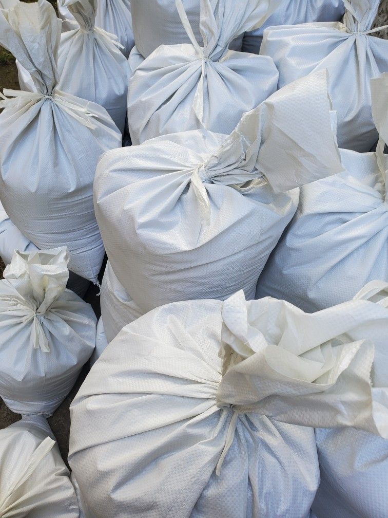 Sand 50 Lbs Bags $3/each