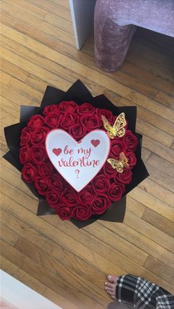 Bouquet of eternal roses for Valentine’s Day