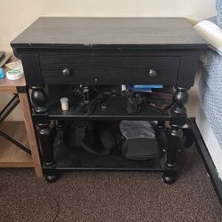 Nightstand 