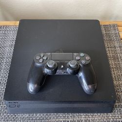 PS4 With 2 Controllers