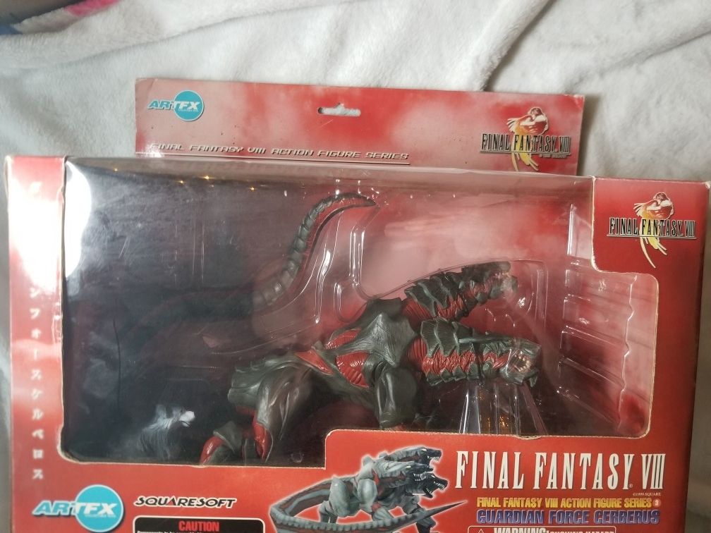 Final Fantasy VIII Guardian Force Cerberus ArtFX Figure