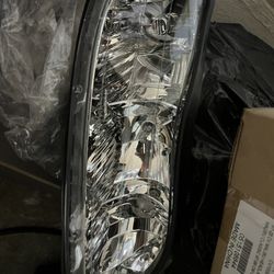 97-03 Chevy Malibu RH HEADLIGHT