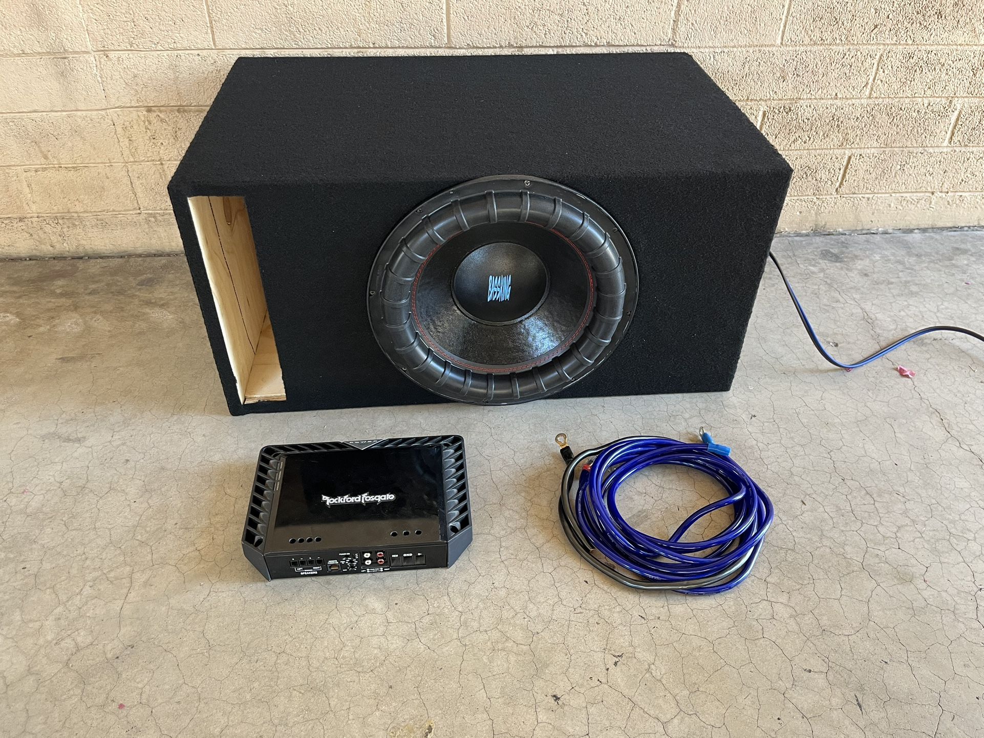 Mrmusicman Audio Single 15 Bass Package - $599