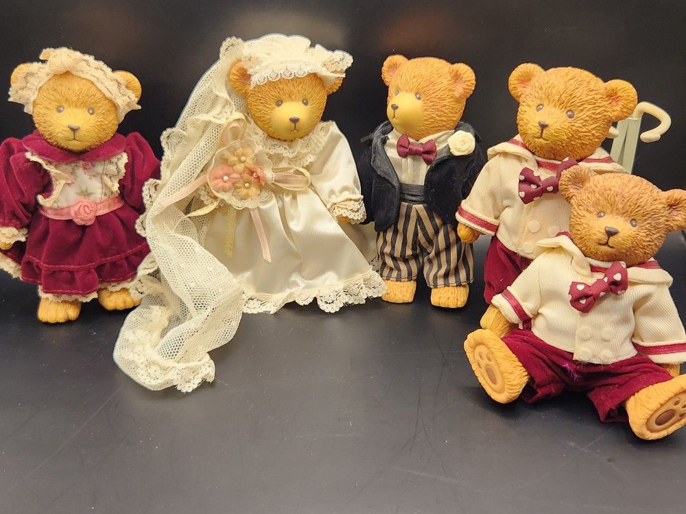 Vintage Russ Teddy Bear Town Bears