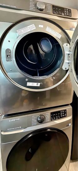 Samsung Bespoke 7.5 cu ft Smart Steam Front Load Washer & Electric Dryer Set w/ Stacking Kit