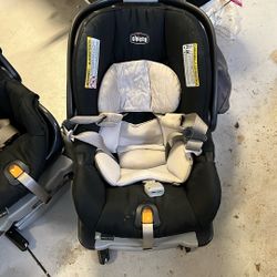 Chicco Infant Car Seat