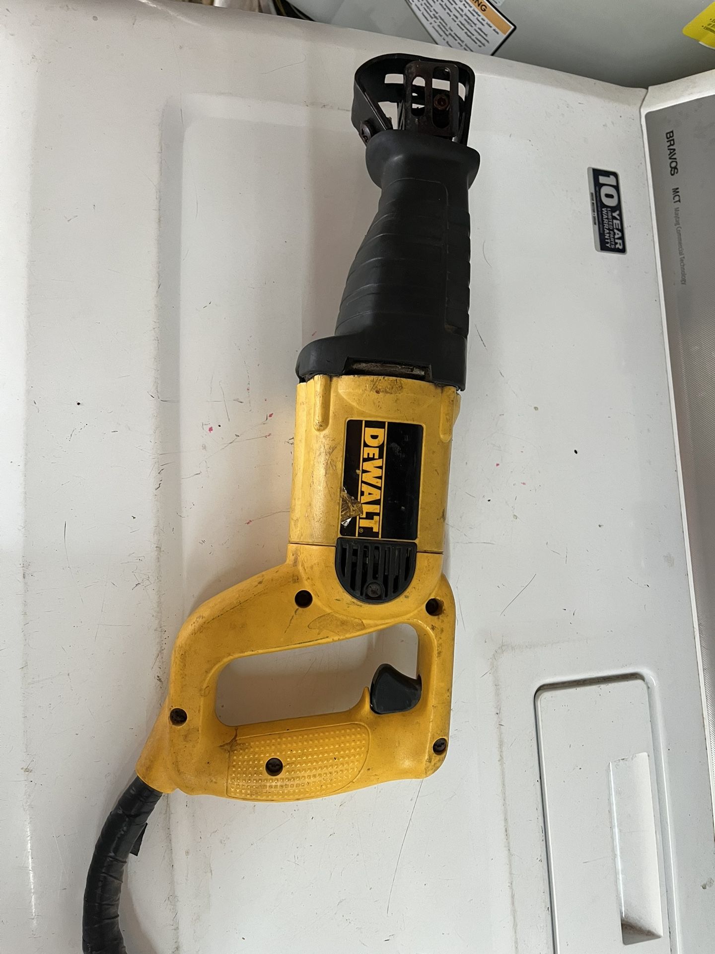 Dewalt Reciprocating Saw DW 303