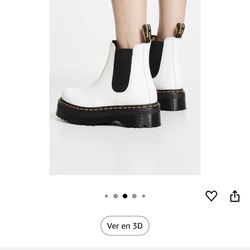 Botas Uasadas Una Vez Size 5 $20