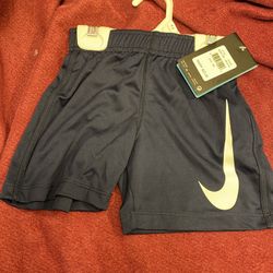 Nike Toddler Shorts 2 Available 18 & 24m