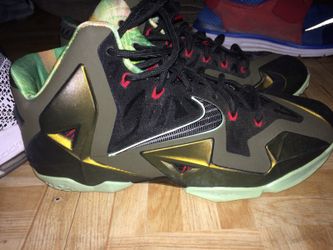 Lebron 11 Kings Pride