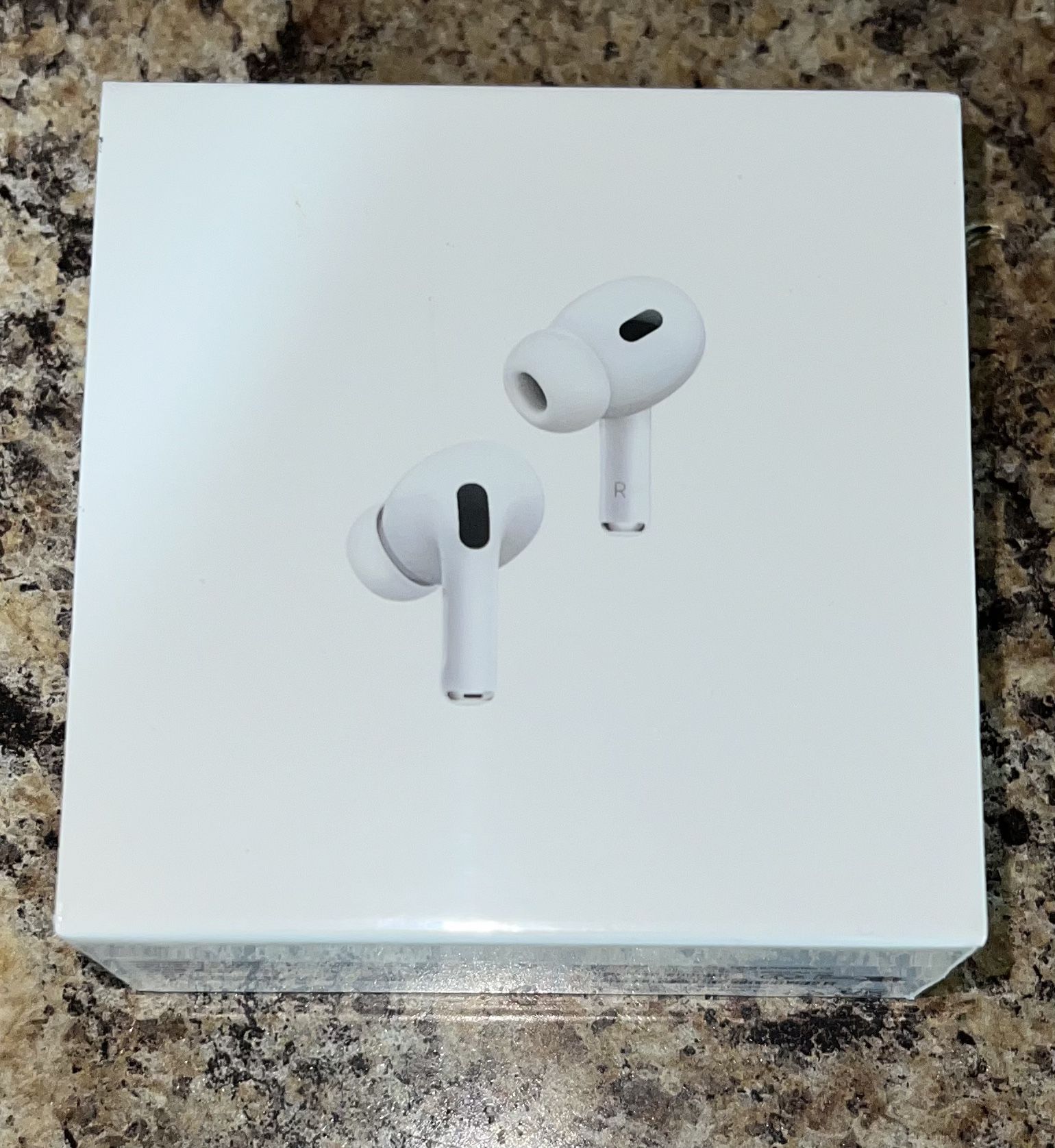 Apple Airpods Pro 2nd Generation with USB C Magsafe wireless charging case