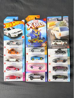 Hot Wheels Lot Of 15 Cars For $25