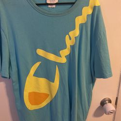 Barely Worn Champion Shirt Xl