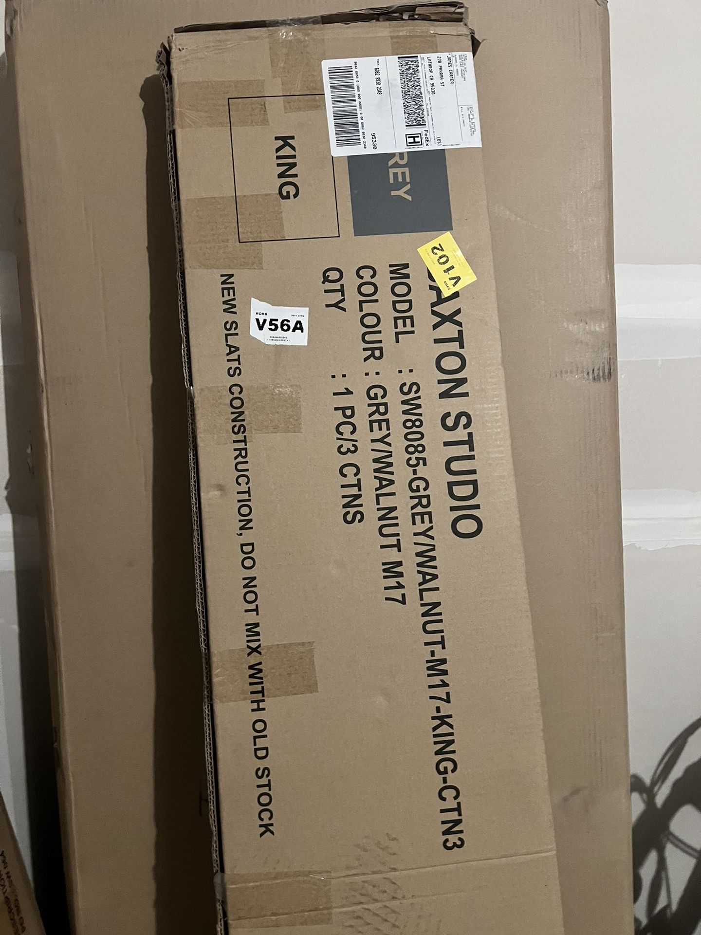 KING SIZE FRAME BRAND NEW IN BOX