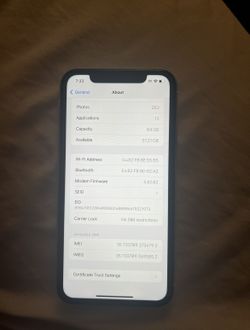 UNLOCKED IPHONE XR 64GB 