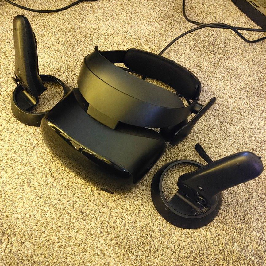 Samsung Odyssey+ Virtual Reality Headset