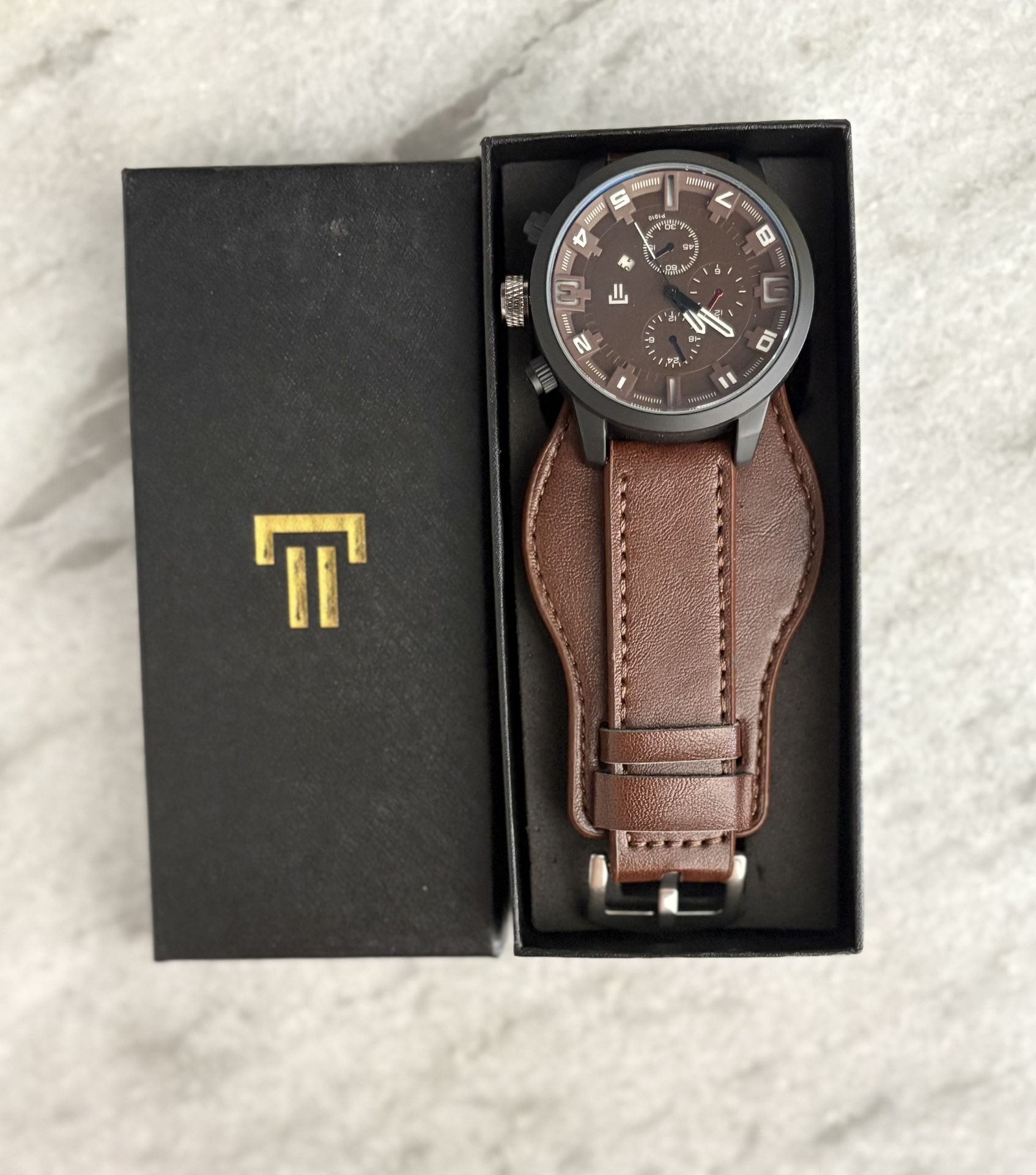 Trillani Leather Quartz Watches
