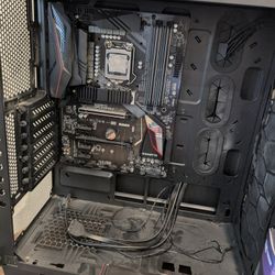 CPU+MOBO+CASE (PARTIAL PC BUILD) Intel i7-9700K, GIGABYTE Z390 GAMING X, CORSAIR CARBIDE 400C