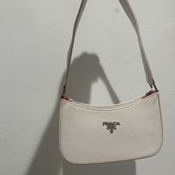White Leather Shoulder Bag