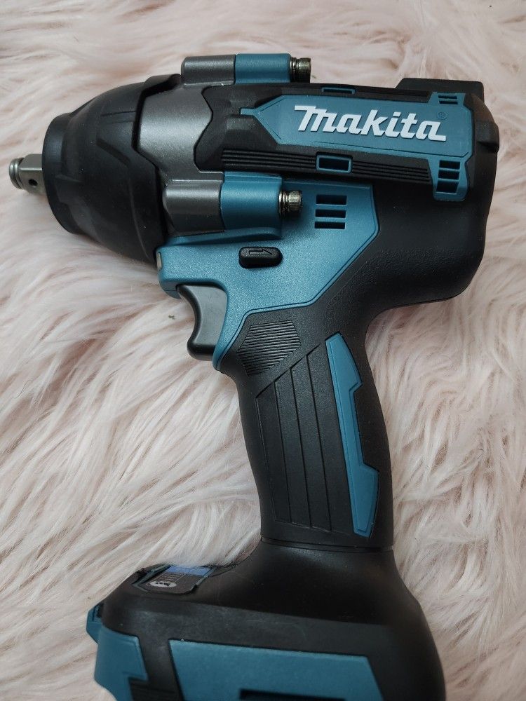 Makita 18v Impact Wrench 1/2 in Mid Torque