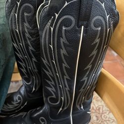 Cowboy Boots Ariat Women’s 9