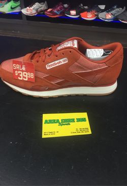 Reebok men’s sizes 7.5-9.5. 10.5-12 style #cn3344