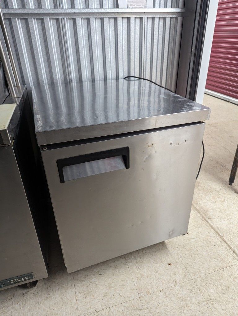U Star Commerical Under Counter Refrigerator