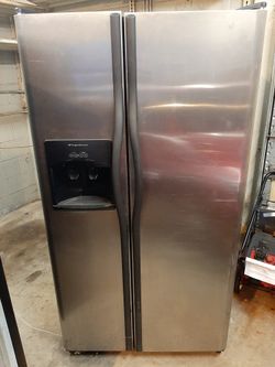 Side By Side Refrigerator Stainless Steel Good Condition