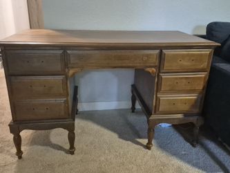 Free solid wood desk