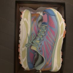HOKA Mafate Speed 2- sz 9.5