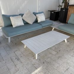 Outdoor Furniture 