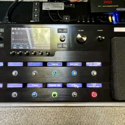 Line 6 Helix Floor
