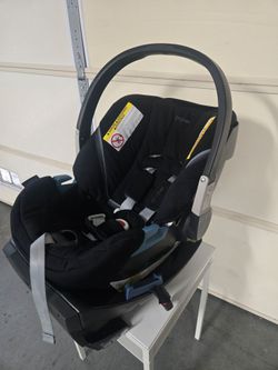Cybex stone 2 infent car seat