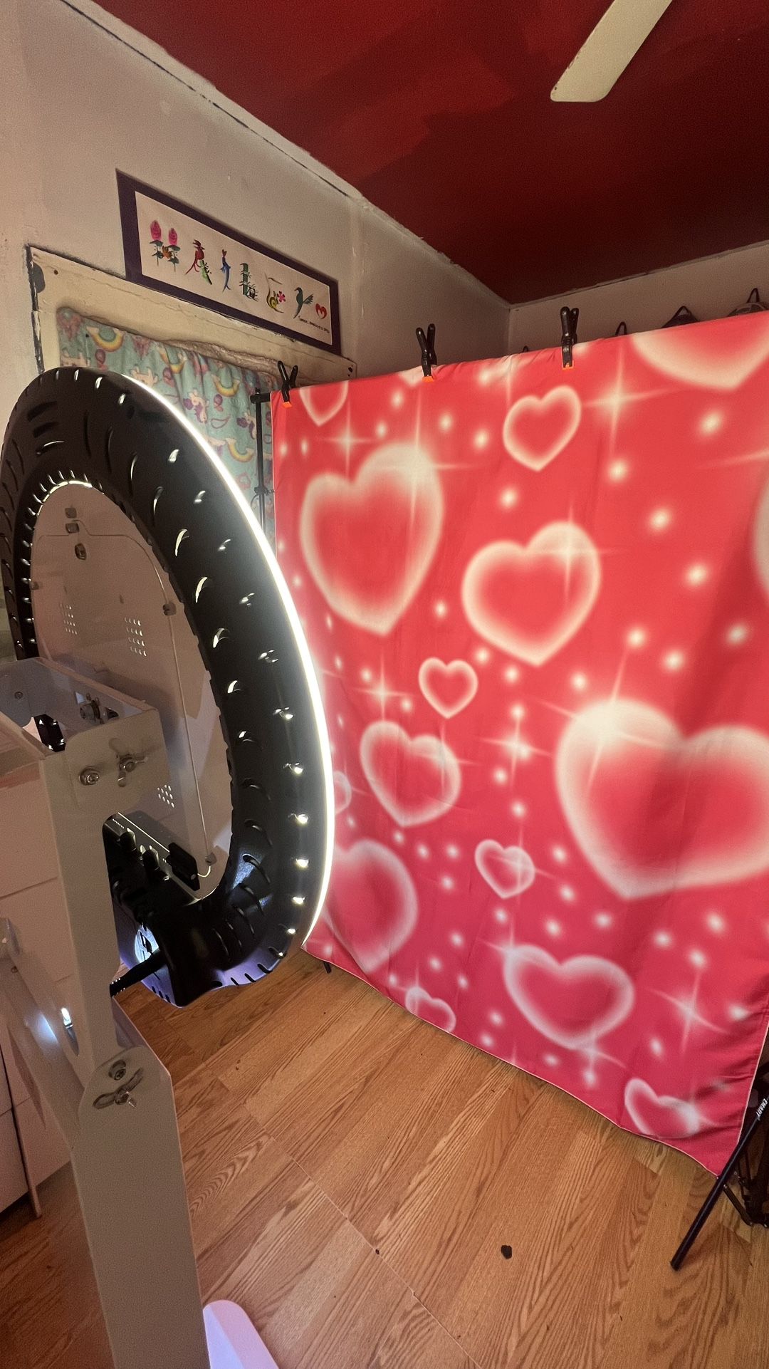 y2k themed photobooth