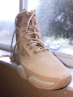 Yeezy 500 high tactical never worn box beat up