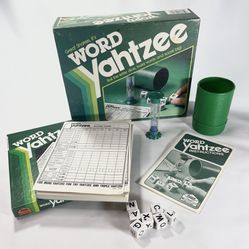 Word Yahtzee Game by Milton Bradley Vintage 1982 Complete Set