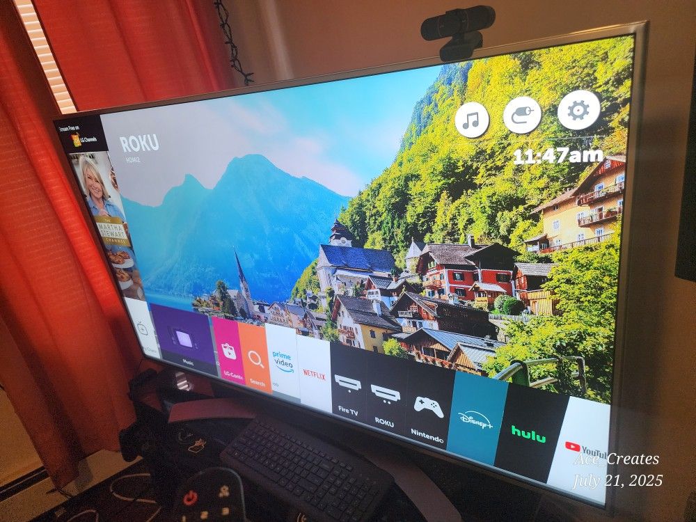 Selling this 60 Inch LG LED TV, Controller With Manuel