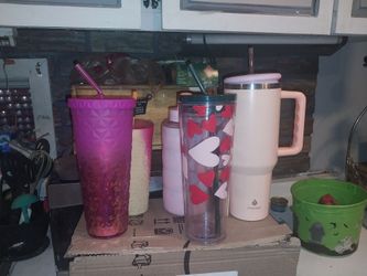 Starbucks cups