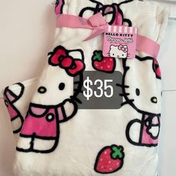 Hello Kitty Strawberry blanket 