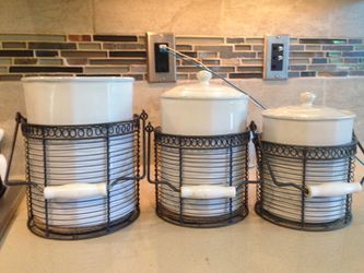 Beautiful kitchen jar set