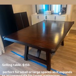 Expandable Dining Table