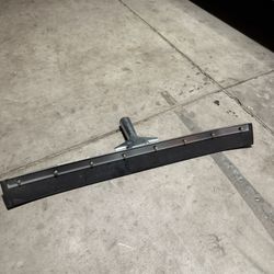 Squeegee 