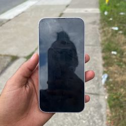 iPhone 14