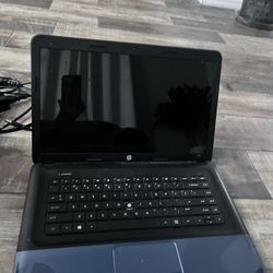 HP laptop (blue)
