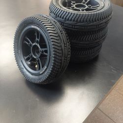 Backfire Electric Skateboard Hammer Penumatic Wheels