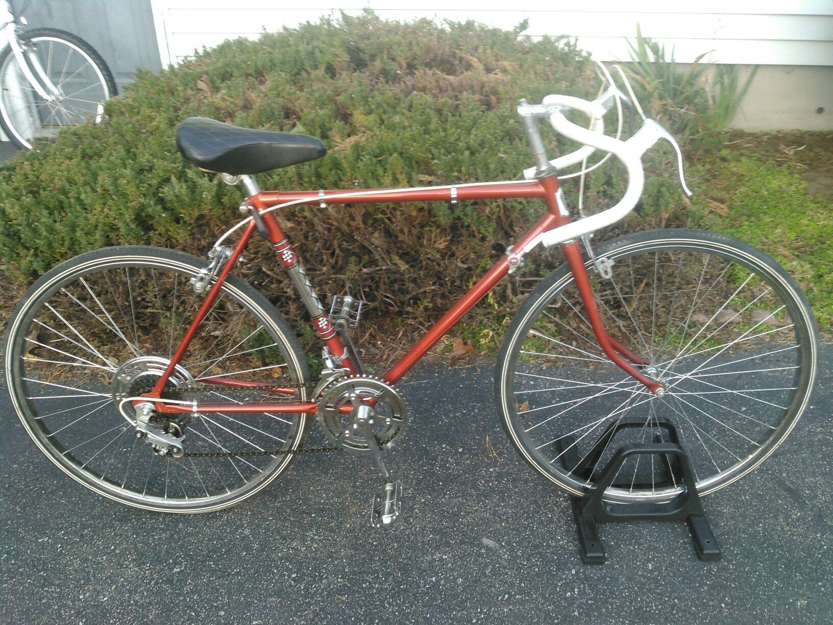 Vintage Keno road bike