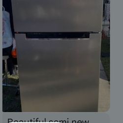 Refrigerator For 280