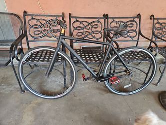Aluminum fixie bike