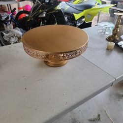 cake stand